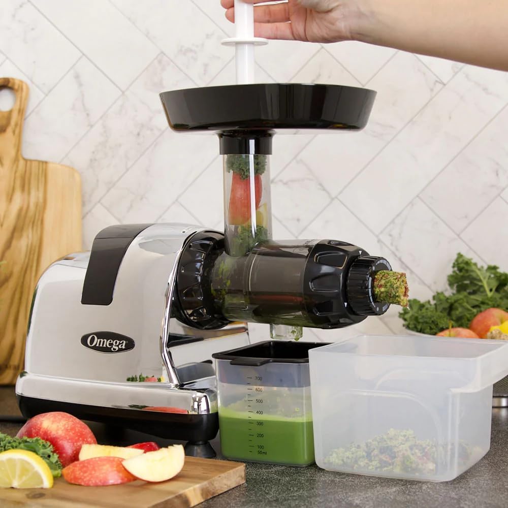 Omega Cold Press Juicer Machine, Vegetable and Fruit Juice Extractor and Nutrition System Makes Nut Milks Baby Food and Sorbets, Triple-Stage 80-RPM Slow Masticating Juicer, 200-Watts, Chrome