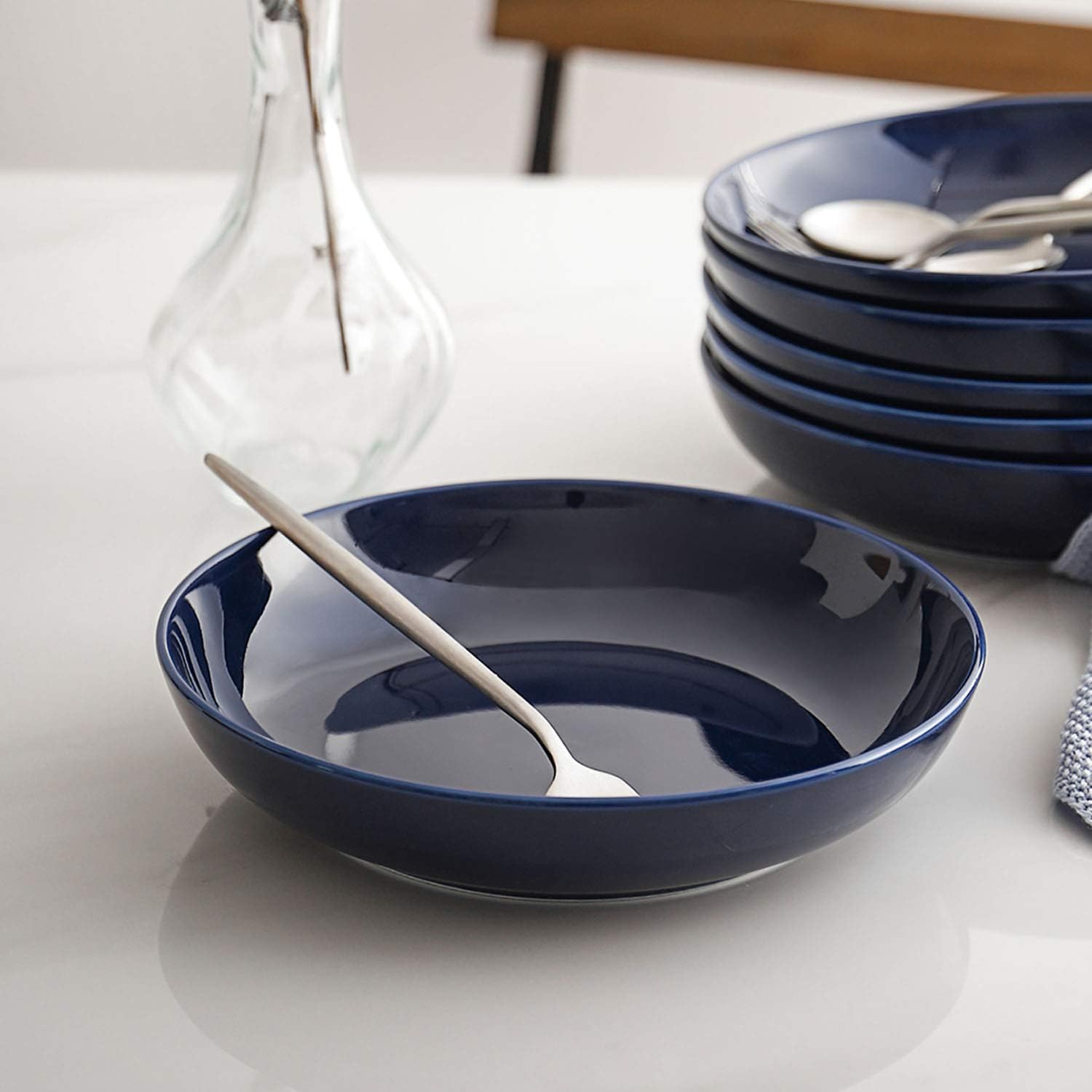 Y YHY Pasta Bowls, 30oz Soup Bowls Salad Bowls Large Serving Bowl Porcelain Pasta Plates Wide and Shallow Bowls Set of 6 Microwave Dishwasher Safe, Blue