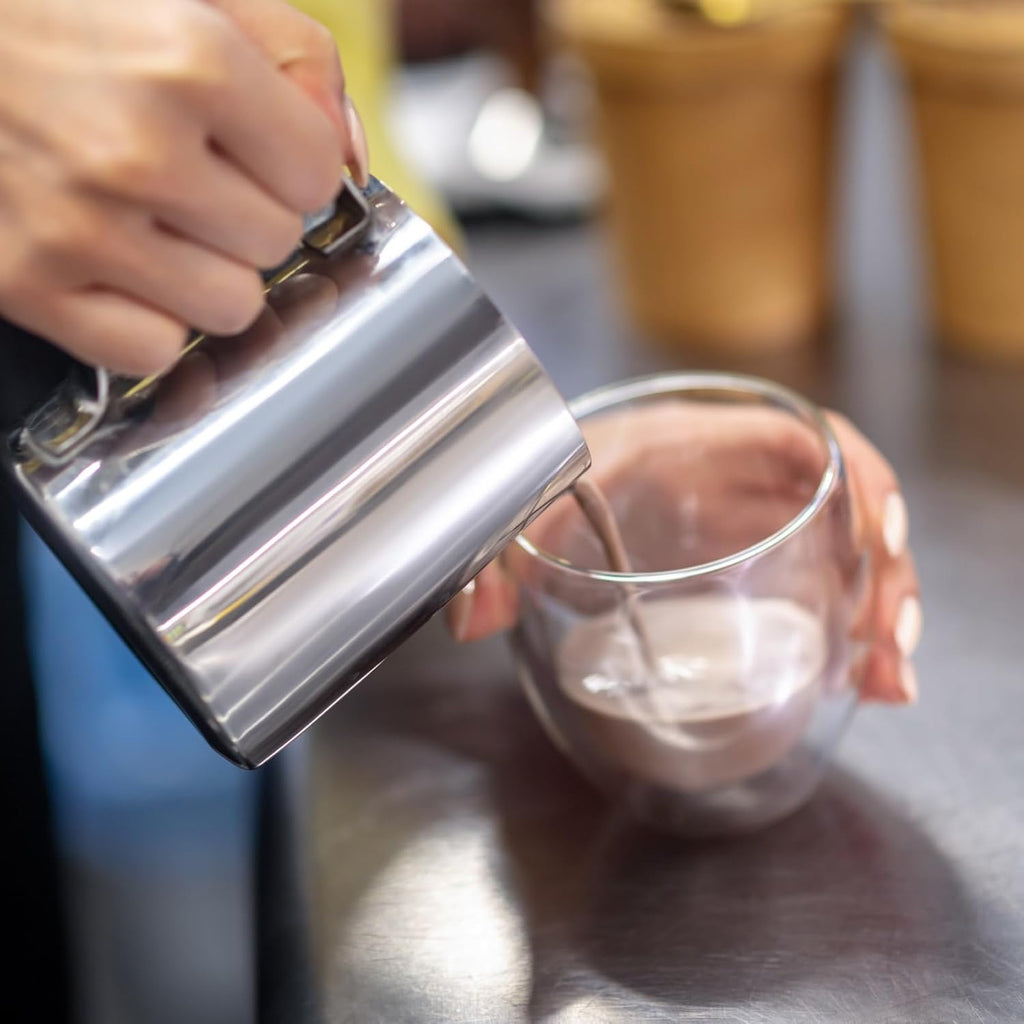 2 Pcs Stainless Steel Measuring Cup with Handle and Pour Lip, Metal Pitcher with Oz and ML marking, 16OZ/500ML), Heavy-Duty Pitcher