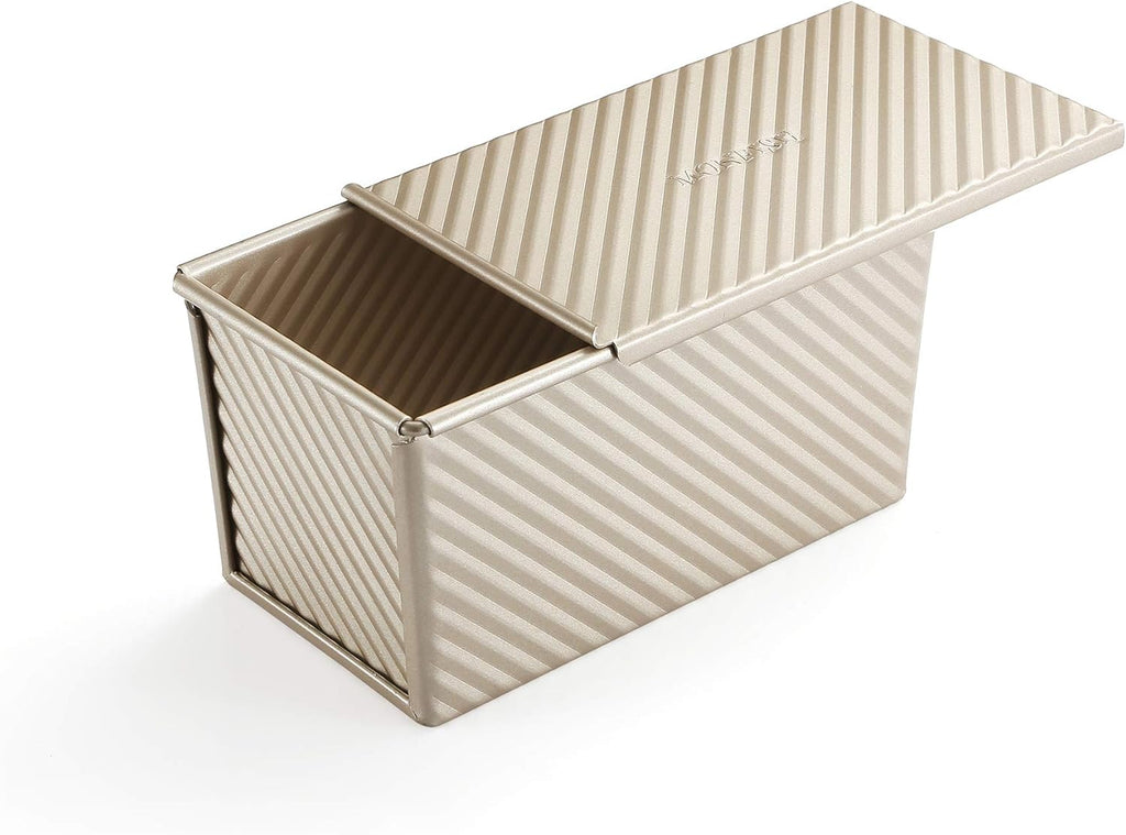 Monfish Pullman loaf Pan – loaf pan w lid - Wavy Non-Stick Toast Mold - Loaf Bread Baking Pan champagne gold (8.5x4.75x4.5)