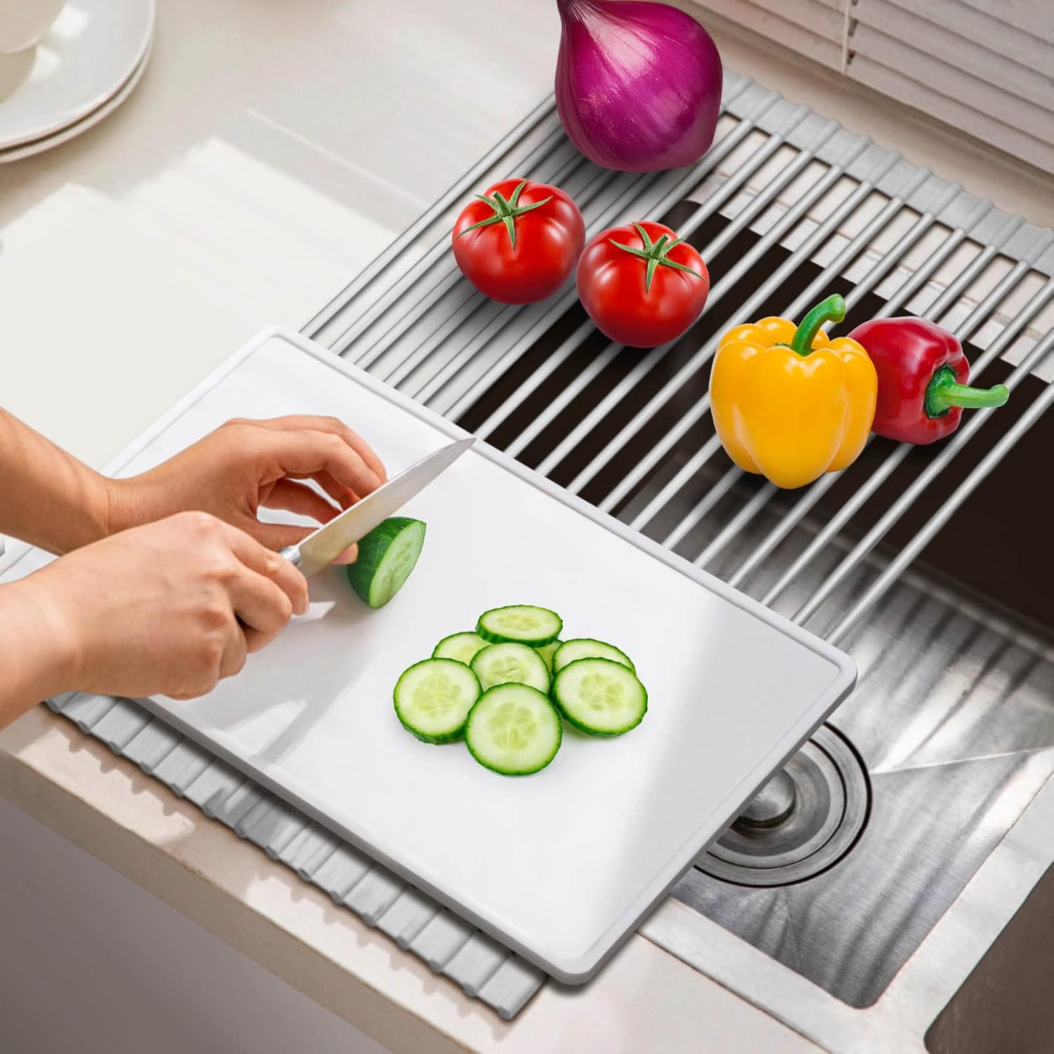 Roll Up Dish Drying Rack Over The Sink Kitchen Roll Up Sink Drying Rack Multipurpose Foldable Sink Drying Mat, Heat-Resistant, Anti-Slip & Anti-Rust Dish Rack for Kitchen, 20.5" x 13", Grey