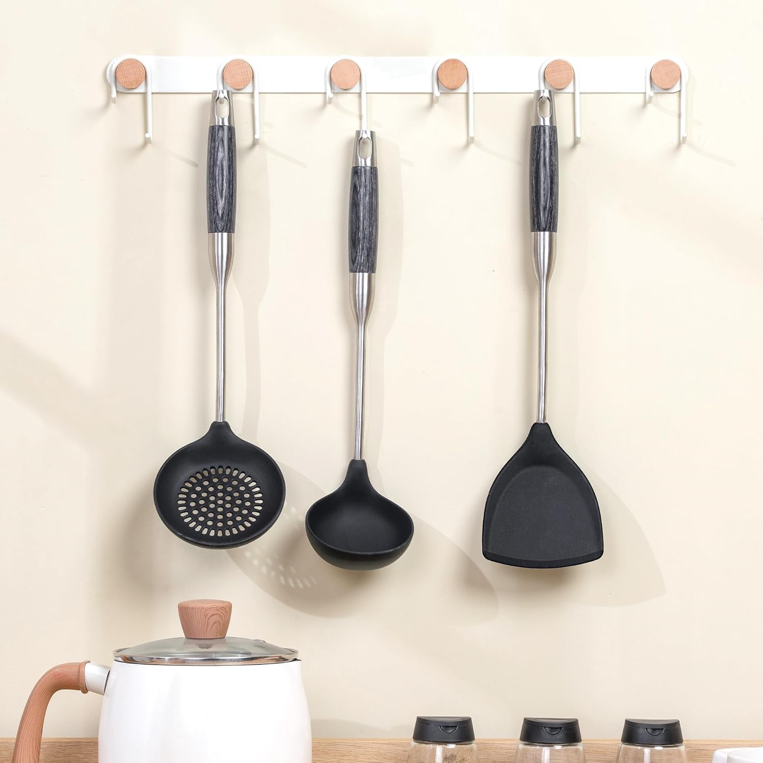 FJNATINH Silicone Wok Spatula,Ladle,Skimmer Tool Set - Stainless Steel Wok Tools, Wok Utensil,Non Stick Heat-Resistant Cooking Utensils BPA Free Kitchen Utensils Cookware (Black Stainless Steel-3PCS)