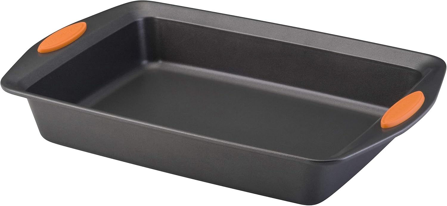 Rachael Ray Yum-O Nonstick Bakeware Cake Pan, 9" x 13"