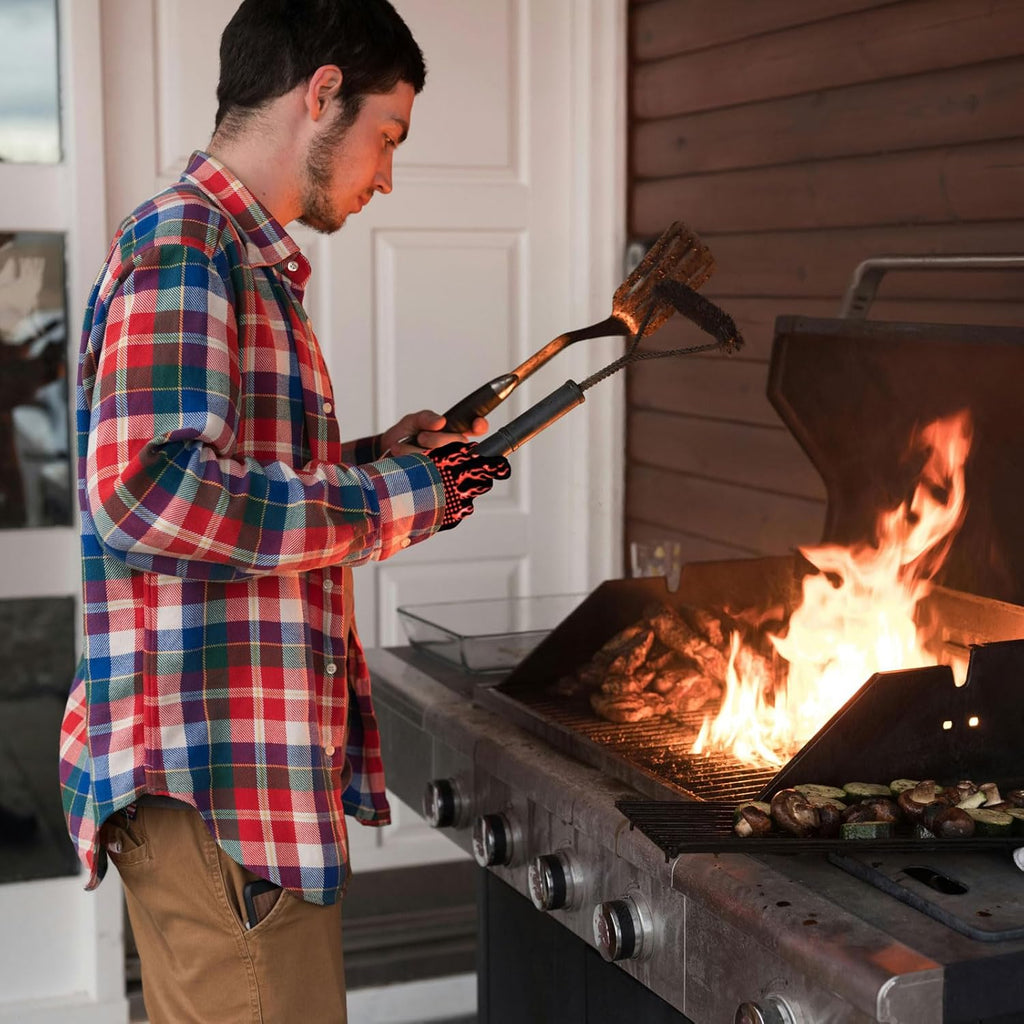 1 Pair Grill Oven Mitts, 1472°F Heat Resistant BBQ Gloves for Cooking, Non-Slip Silicone Oven Gloves, Barbecue Grill Gloves BBQ Mitts (Red-Flame Pattern)