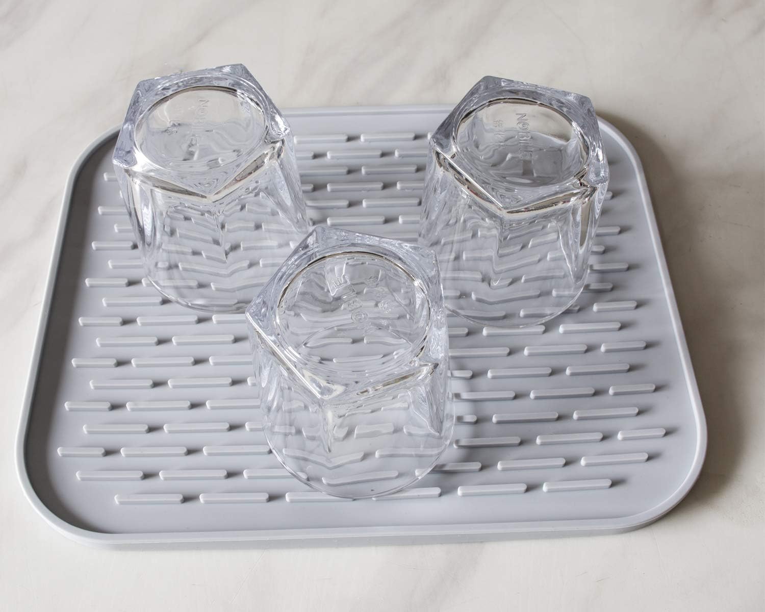 Silicone Dish Drying Mat for Multiple Usage,Easy clean,Eco-friendly,Super Sturdy Silicone Dish Drying Mat and Trivet, Dishwasher Safe, Heat Resistant (Gray, S 11.6×9.3inch)