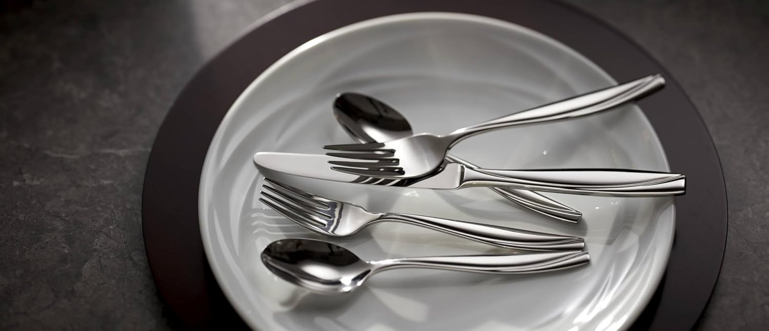 Oneida Camlynn Mirror 45 Piece Casual Flatware Set, 18/0 Stainless, Service for 8,Silver