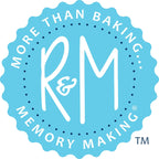 R&M Halloween Cookie Cutter 5 Piece Gift Set. Includes Bat, Ghost, Coffen, Cat and Pumpkin Cookie Cutter