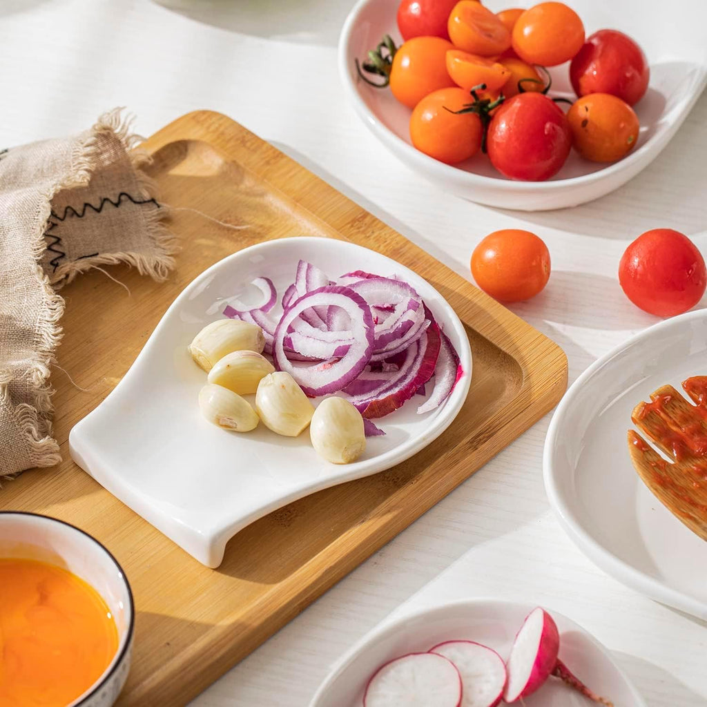 Spoon Rest, 4.5 Inches Spoon Holder for Kitchen Counter Porcelain, White Spoon Rest for Stove Top, Kitchen Utensils Accessories, Set of 1, White