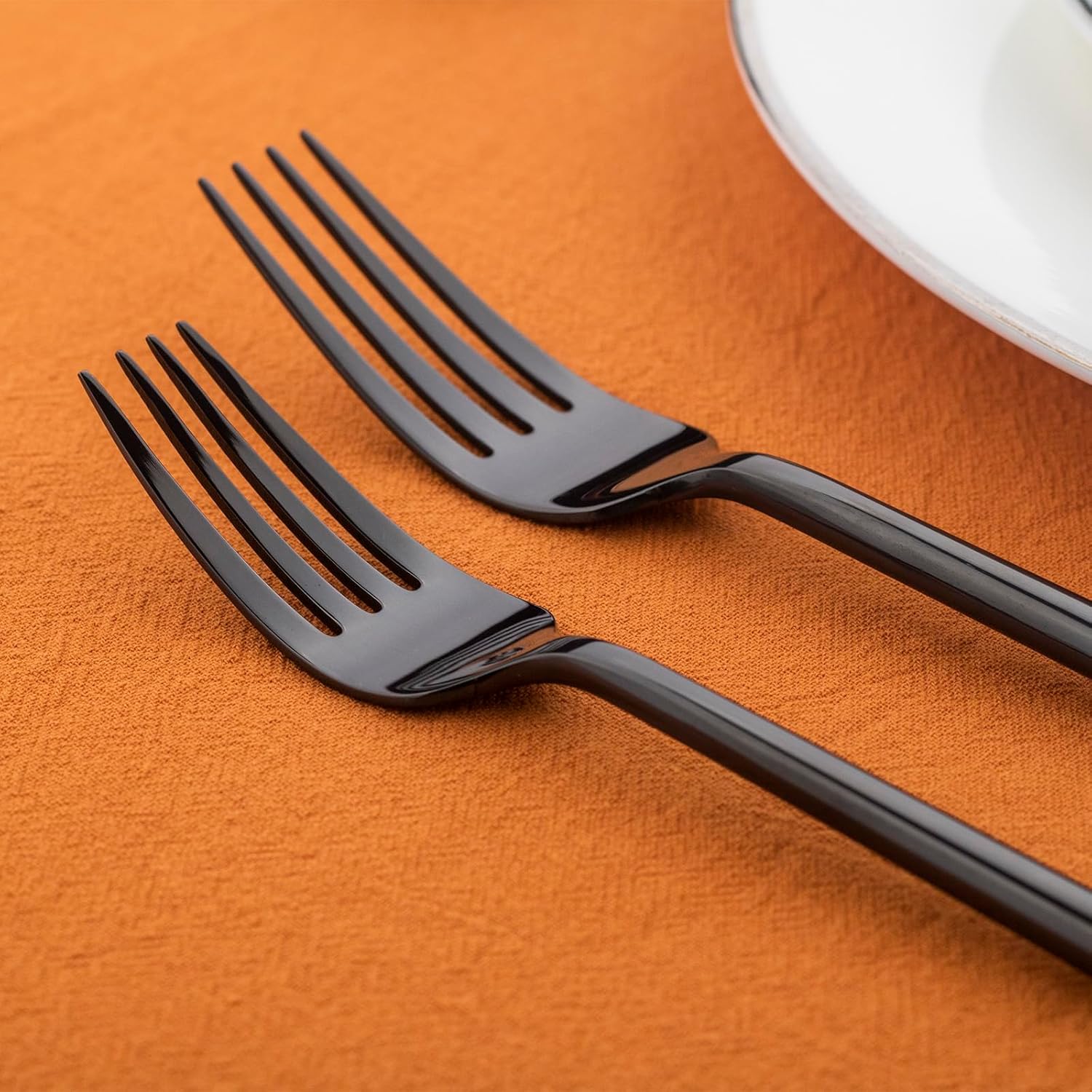 Alata Potter Black 20-Piece Forged Silverware Set with Utensil-Serving Set, Service for 4, Stainless Steel Flatware Set, Modern Design with Mirror Finish, Ideal for Home, Kitchen, Party, Camping