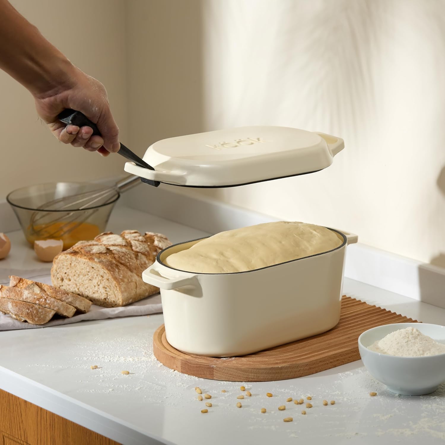 KooK Dutch Oven with Lid, Dual Handles, Enameled Cast Iron, includes Lid Lever, Great for Baking Bread, Cooking and Roasting, Dishwasher Safe, 3.4 Qt, Ivory