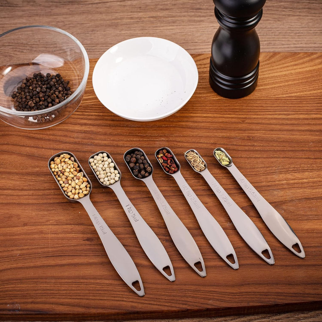 Accurate 18/8 Stainless Steel Measuring Spoons, Heavy Duty Good Handle Set of 6 Measuring Spoon with Ring Connector, Dark Grey