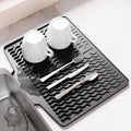 Dish Drying Mat with Drain, Silicone Mat for Kitchen Counter, Non-Slip Drainer Mat for Kitchen Sink, Countertop Dish Drying Rack, Heat Resistant Kitchen Accesories(Black, 15.6"x13")