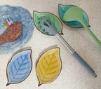 Ceramic Spoon Rest for Stove Top, Ice Cracks Leaf Cute Spoon Rest for Kitchen Counter, Cooking Spoon Holder for Kitchen Counter, Utensil Rest Spatula Rest Ladle Holder Tong Rest, 1 PC (A, Fall yellow)