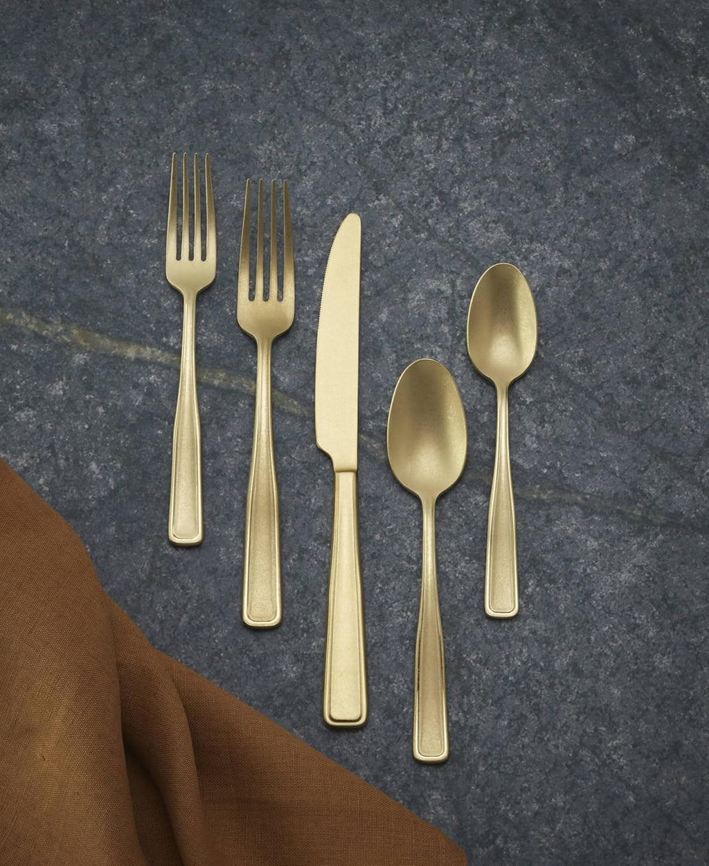 Oneida 896759 Reid Vintage Champagne Tumbled 20 Piece Flatware Set