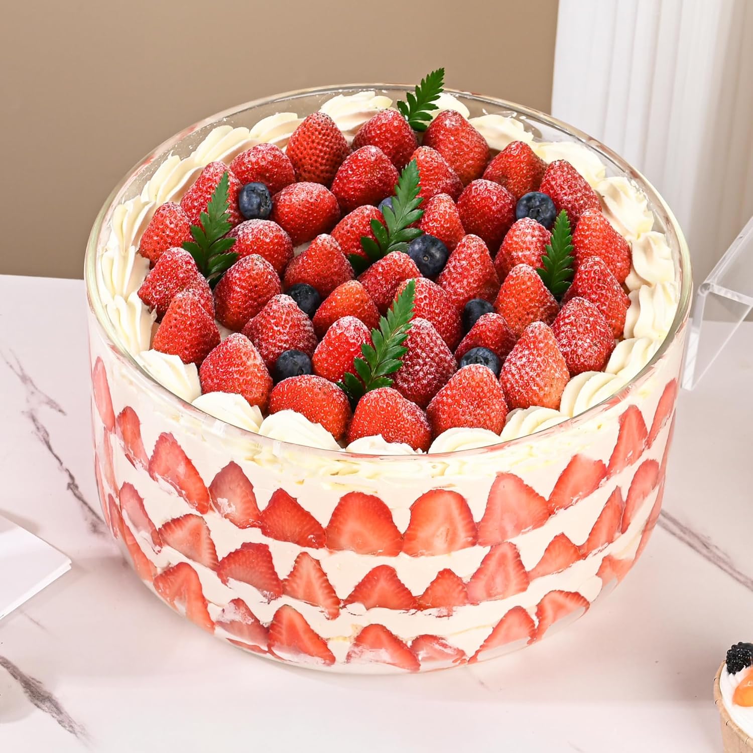Large Salad Bowl, 10 inch Trifle Bowl Glass 197 oz, Versatile Mixing and Serving Bowls for Laying Ice Cream,Cake,Cupcake,Salad,Fruit,Baking,Dessert and Party Diy, Microwave Safe