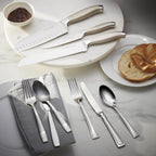 Oneida Everdine 20 Piece Everyday Flatware Set, Service for 4 , 18/0 Stainless Steel, Silverware Set, Dishwasher Safe