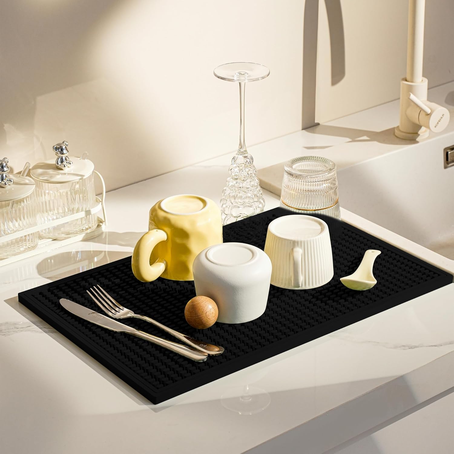 2 Pack Bar Mat, Home Bar Tool Drying Mats, Bar Accessories for The Home Bar Set 18''x12''（Black） for Bars, Outdoor Camping, Bar for Home