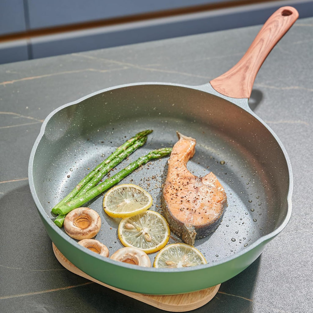 Frying Pans Nonstick with Lid, 10.2 Inches Skillets and Frying pan, Granite Cooking Pan with Pour Spout, Non Toxic Frying Pan for Stove, Induction, Gas, Pb, Cd PFOA Free (Green, 10.2 Inches)