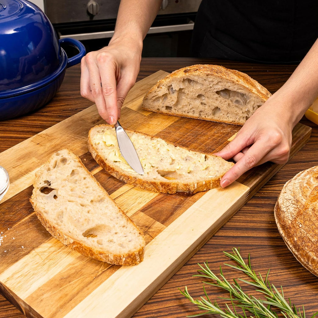 Enamelled Cast Iron Dutch Oven Pot – Dutch Oven For Sourdough Bread Baking – Cast Iron Bread Pot – Dark Blue, 6 Quarts, 22cm – by Nuovva