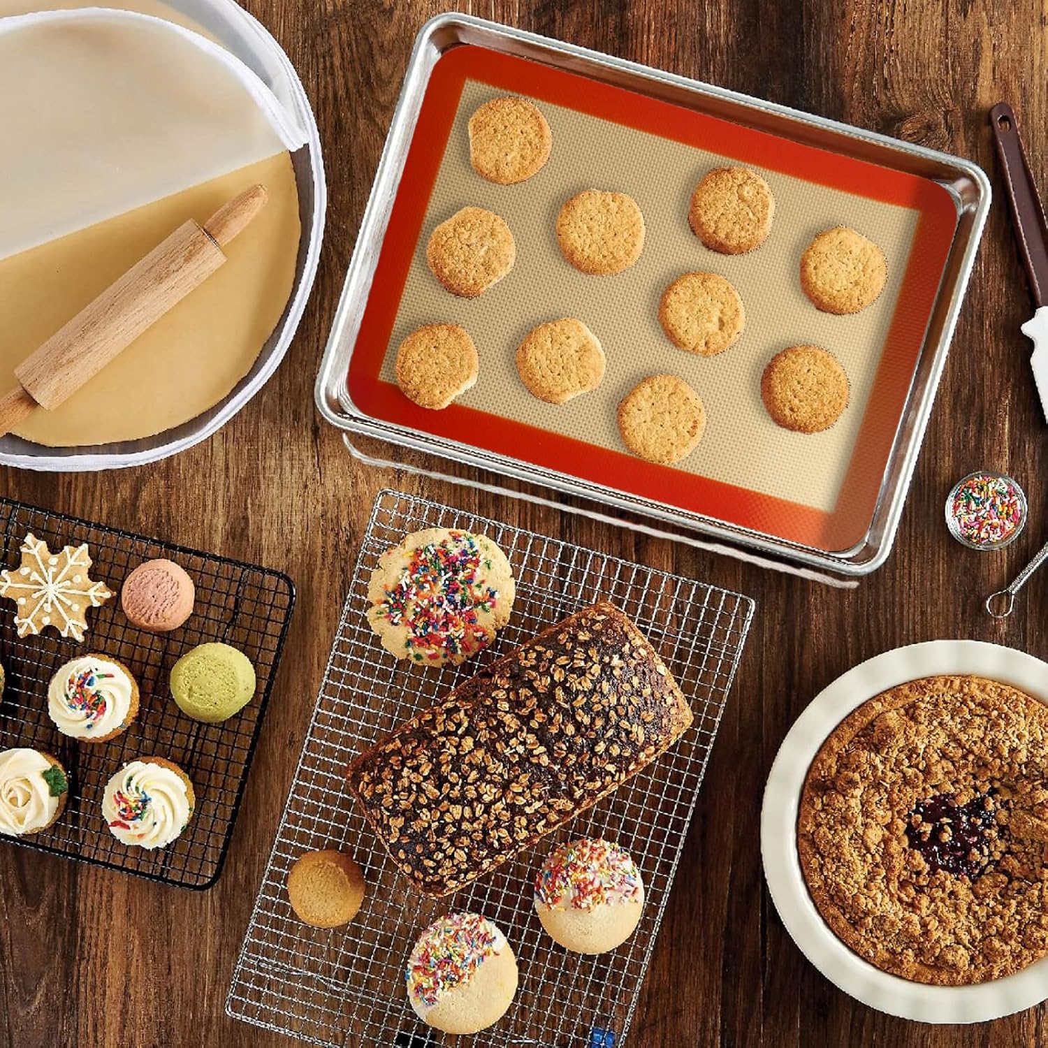 Quarter Sheet Silicone Baking Mats, 7-7/8"x 11-4/5" Food Grade Liquid Silicone Mats, Non-Stick Reusable Cookie Sheet Liners for Quarter Bake Pan for Cake/Toast/Pastry/Cookie/Bun/Bread(2PCS)