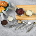 Measuring Cups and Spoons Set,With 5 Stainless Steel Measuring Cups and 5 measuring spoons and Measure Ingredient Leveler and 2 rings. (siliver)